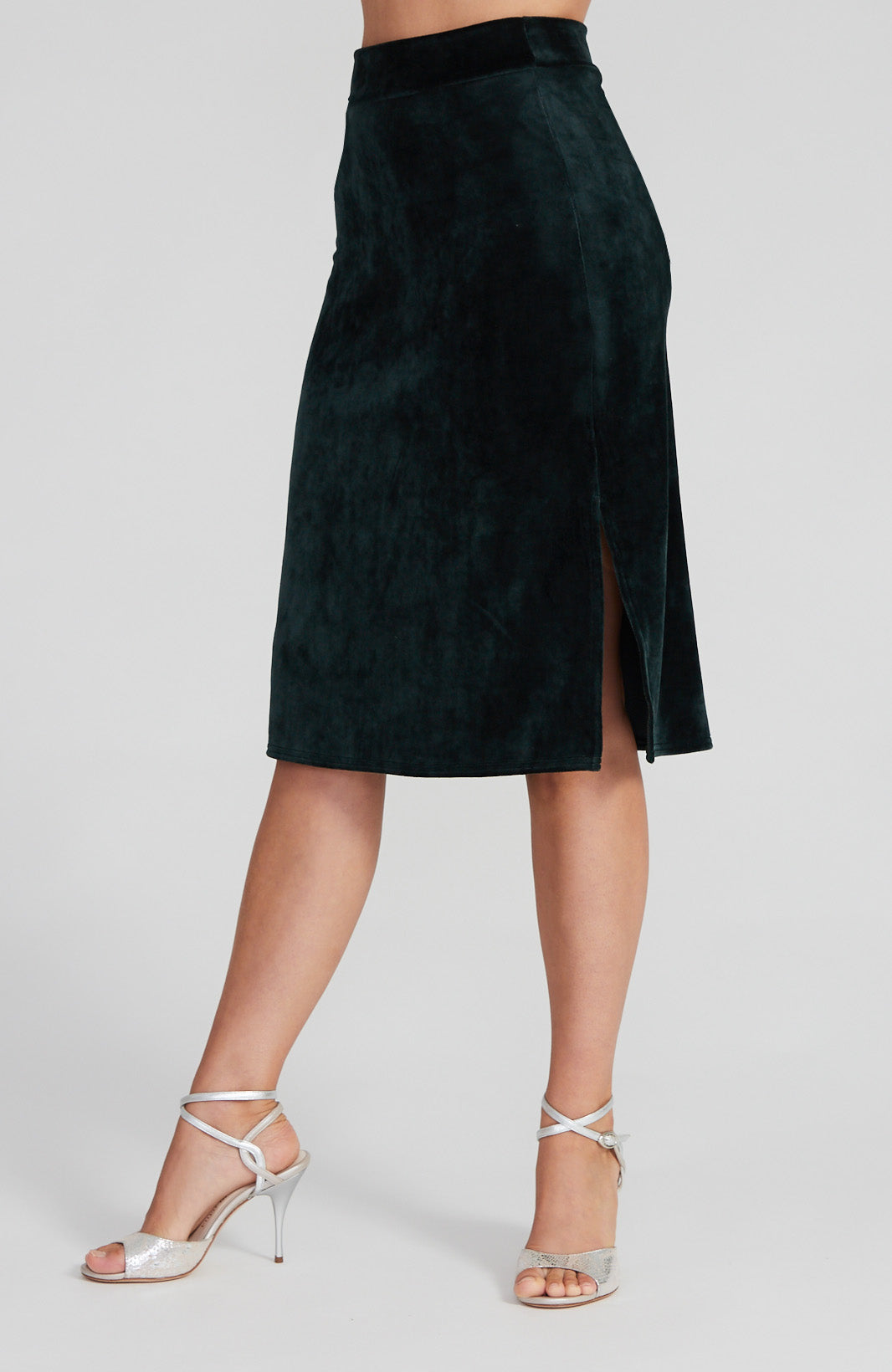 Green velvet pencil clearance skirt