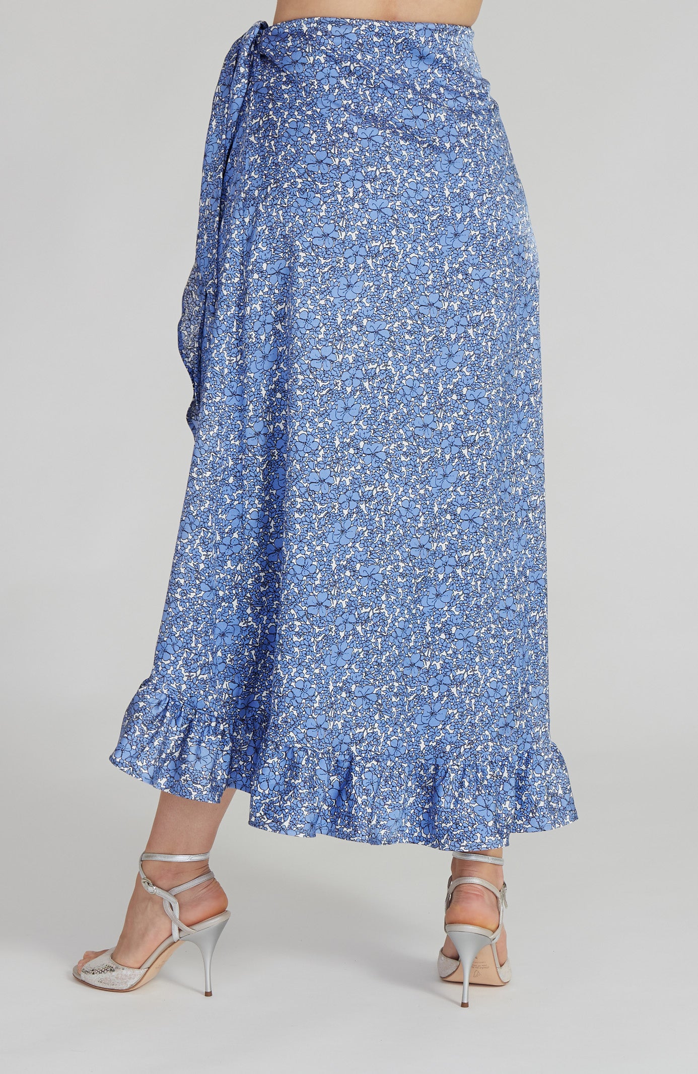 DINA - Ruffle Hem Wrap Skirt in Sky Blue Florals